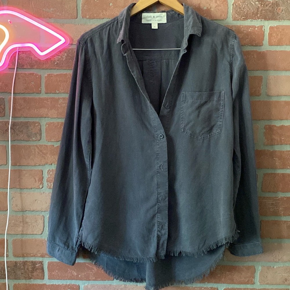 Cloth and stone -Dark Gray Button-Up
